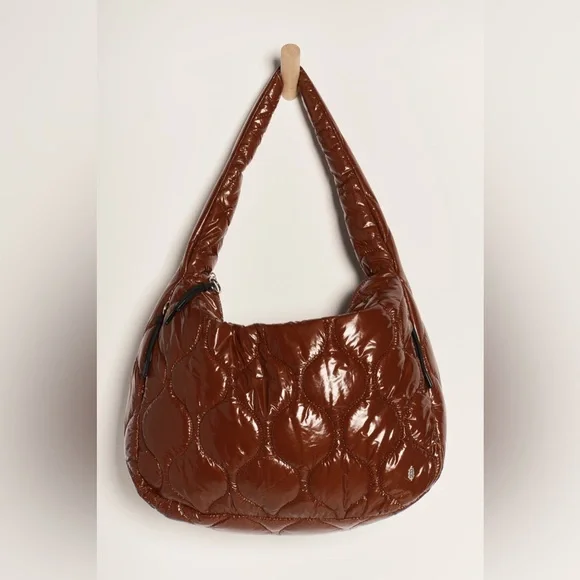 Free People FP Movement Surplus Shine Carryall in Nutshell NWT - Picture 2 of 7